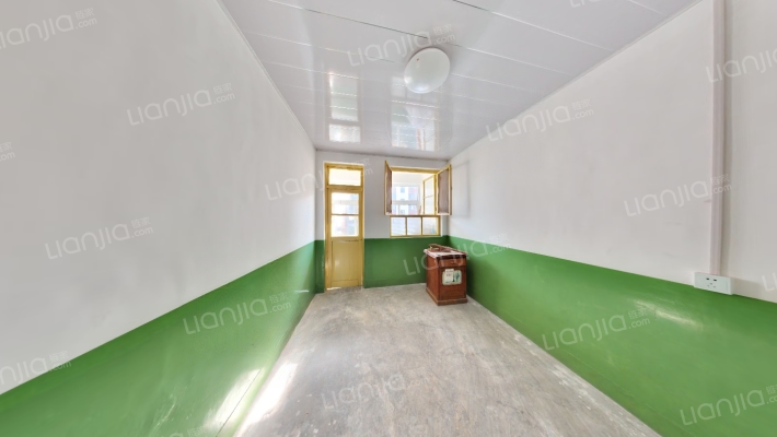 农械厂家属楼二手房实景图