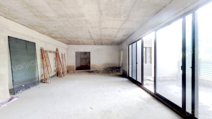 依云小镇二手房实景图