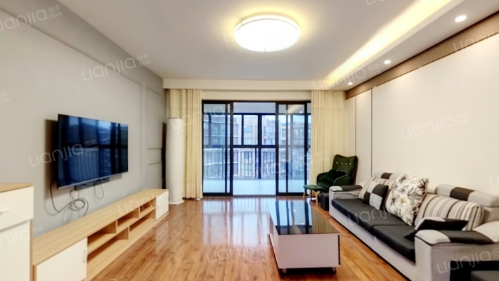 彰泰·名都二手房实景图