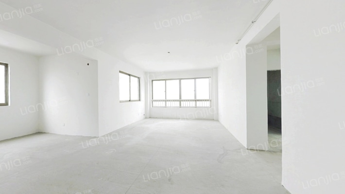 东鸿锦园二手房实景图
