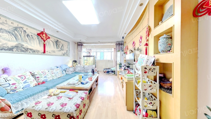 绿城花园二手房实景图