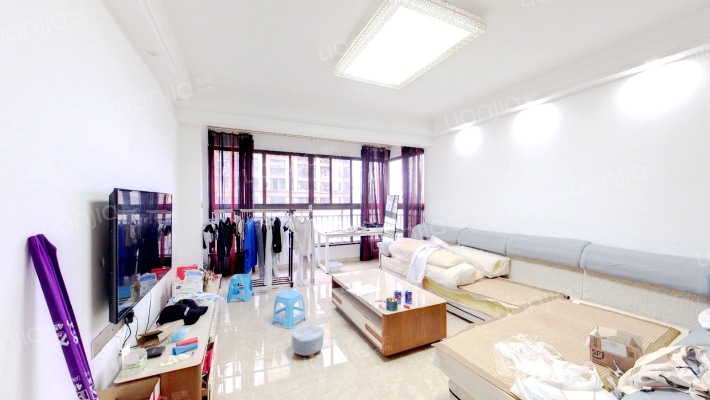 中一九骏二手房实景图