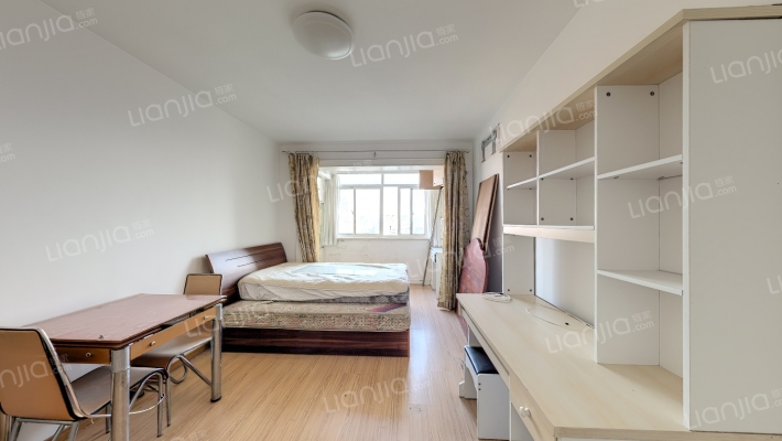 平华大厦二手房实景图