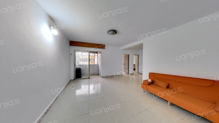 艺丰花园C区二手房实景图