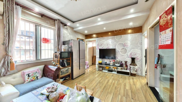 岭秀华庭二手房实景图