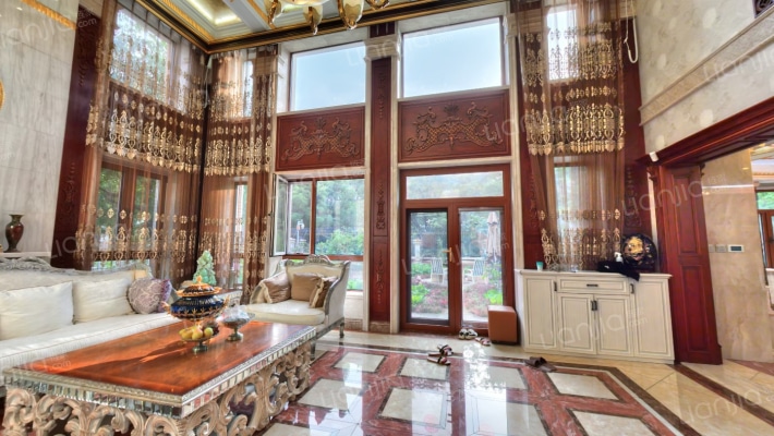 翠堤豪园二手房实景图