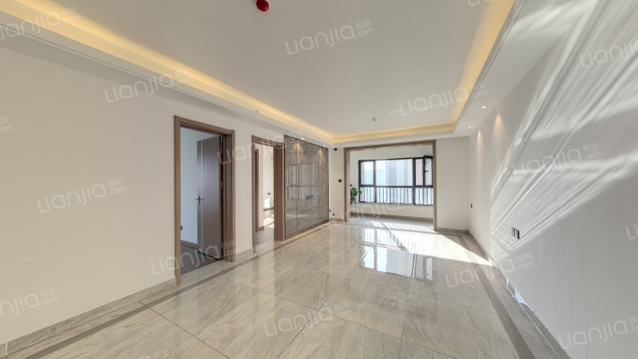 美的悦江府二手房实景图