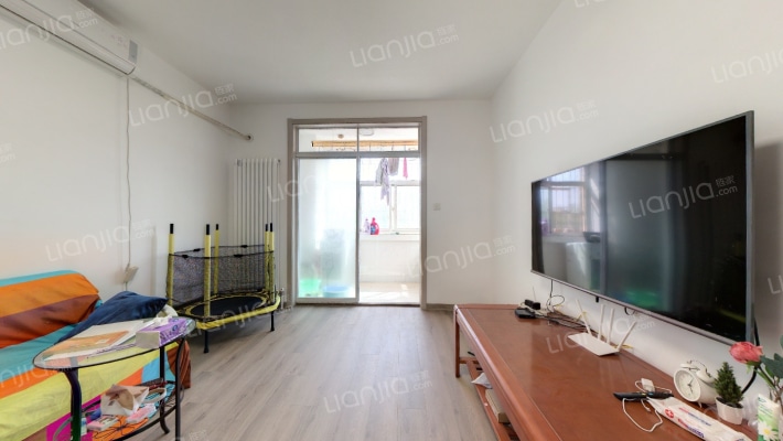 医科大学研究生公寓二手房实景图