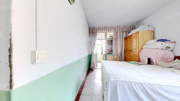 迎山路二手房实景图