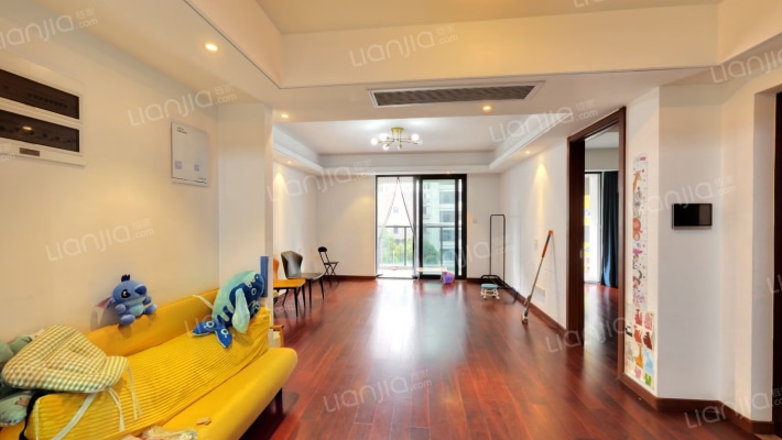 天空之城二手房实景图