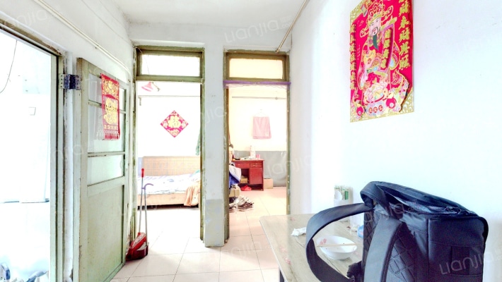 信号厂南二手房实景图