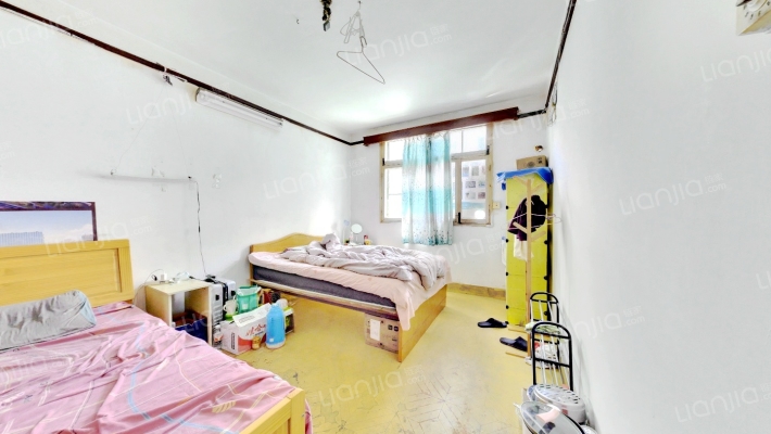 八一小区二手房实景图