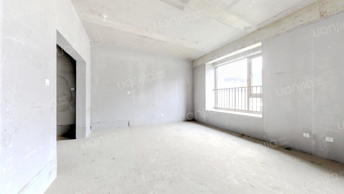 保利西堂里院二手房实景图