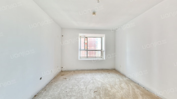 泽润天域二手房实景图