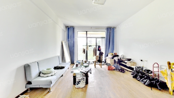 芭比伦堡二手房实景图