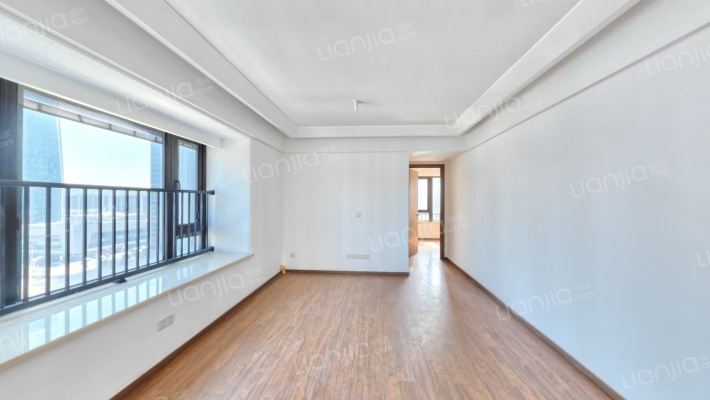 融创澜臻园二手房实景图