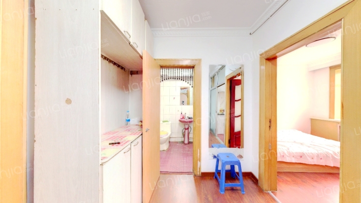 电教小区二手房实景图