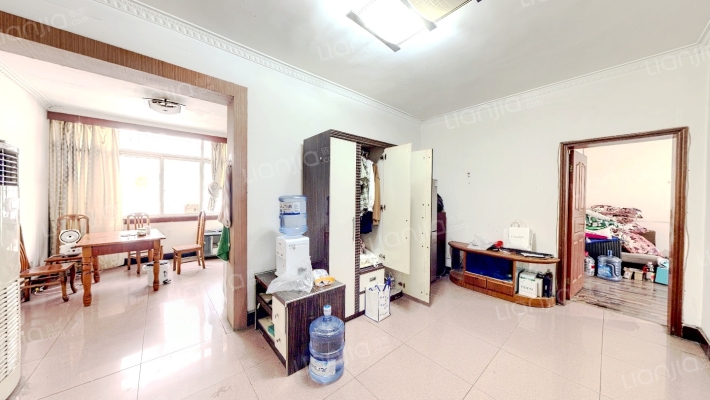 西街186号二手房实景图