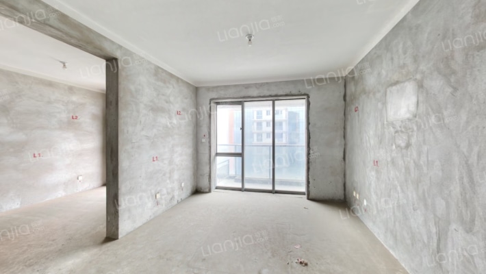 世贸公馆东区二手房实景图