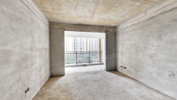 华城商厦二手房实景图