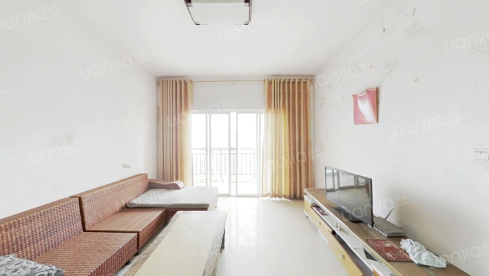 东峰富苑二手房实景图