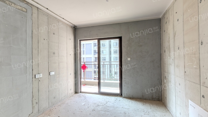 中南新城云樾二手房实景图