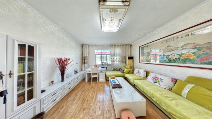 桃苑小区二手房实景图