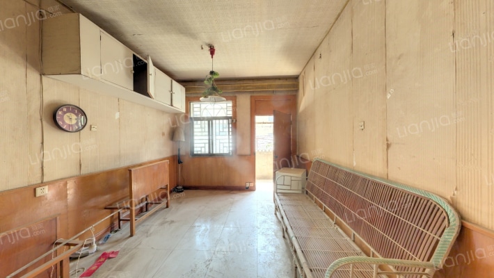 城建巷税务局家属楼二手房实景图