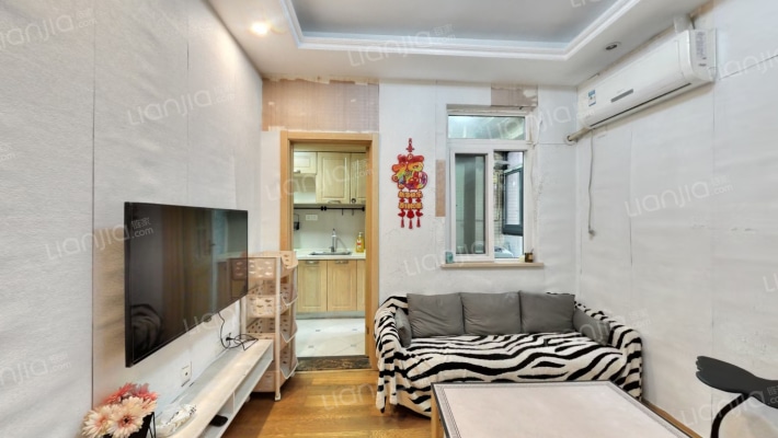 西马名仕二手房实景图