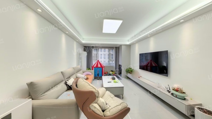 荣科枫林苑二手房实景图