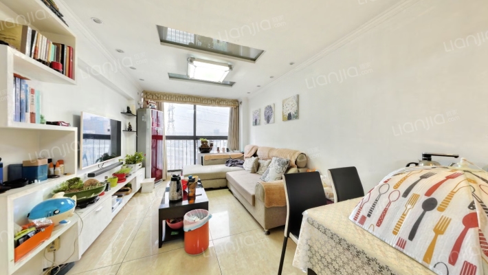 和达自由港二手房实景图