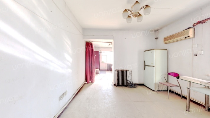 月秋里二手房实景图