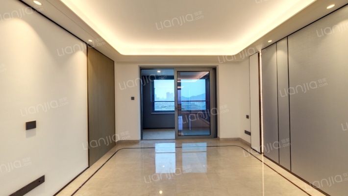 融创慈澜府二手房实景图