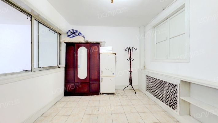 通世里二手房实景图