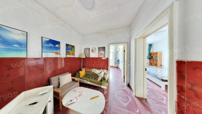 八中家属院西院二手房实景图