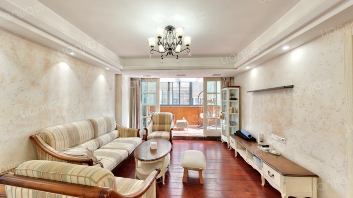 银润豪景二手房实景图