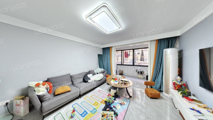 瓜子湖公寓二手房实景图