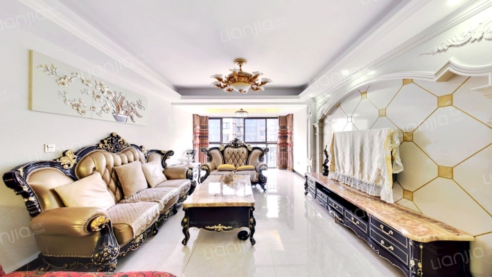 彰泰·名都二手房实景图