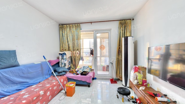 世茂红墅台二手房实景图