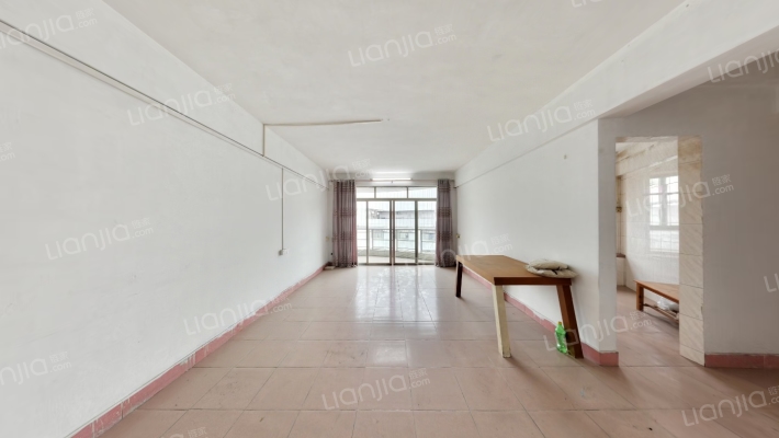 龙腾阁二手房实景图