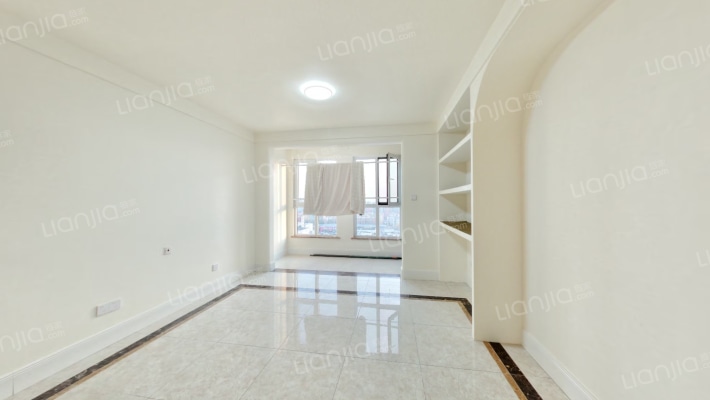 天同11号二手房实景图