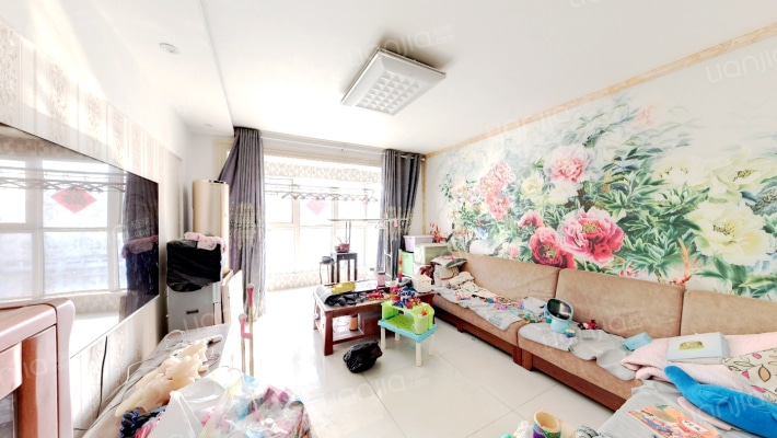 东方润龙二手房实景图