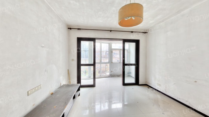 南方花园C组团二手房实景图