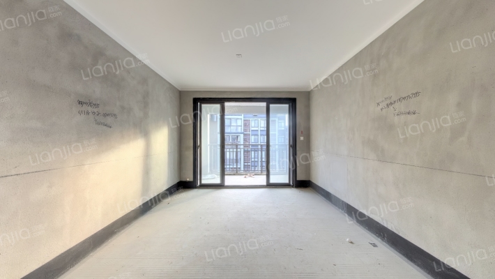 江与城二手房实景图