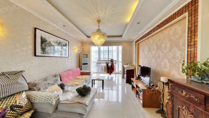 典雅庄园二手房实景图