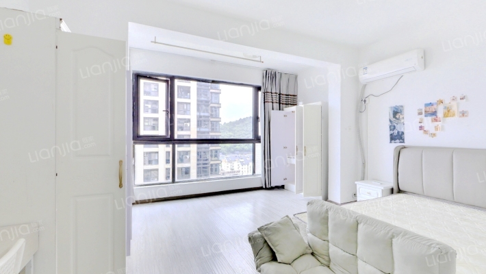 光耀府二手房实景图