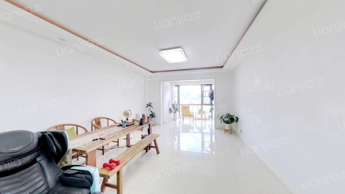 上东辛顿公寓二手房实景图