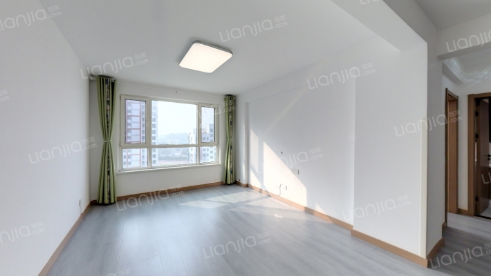 嵛景华城二手房实景图