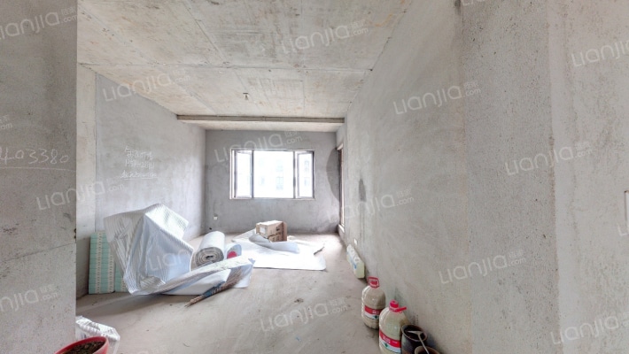 艾美潇湘二手房实景图