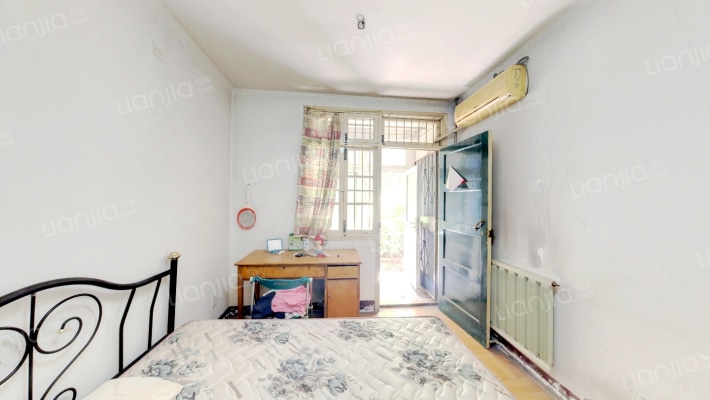 安徽日报社宿舍大院二手房实景图